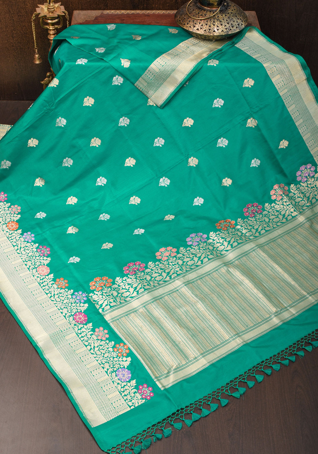 Rama Green Pure Banarasi Silk Saree with Meenakari border and Intricate Pallu and Unique Zari Borders | SILK MARK CERTIFIED