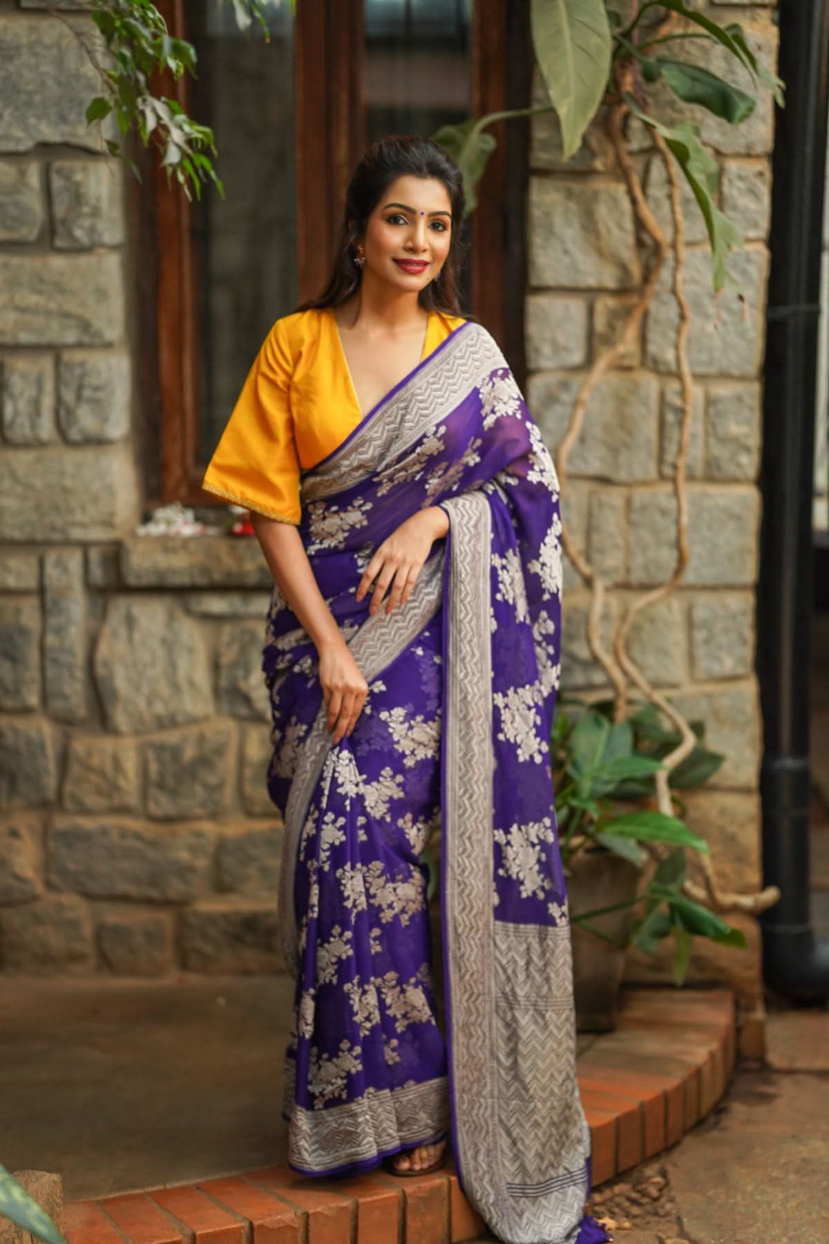 Purple coloured Semi Banarasi Silk Saree|Golden offers Zari Woven Border Saree| Designer Silk Saree |Designer Banarasi Saree