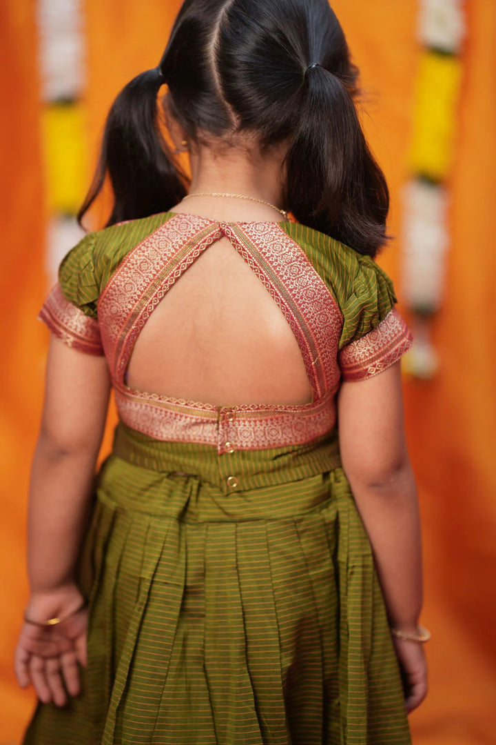 Abiradhi Green Handloom Top & Skirt Mini | Made To Order
