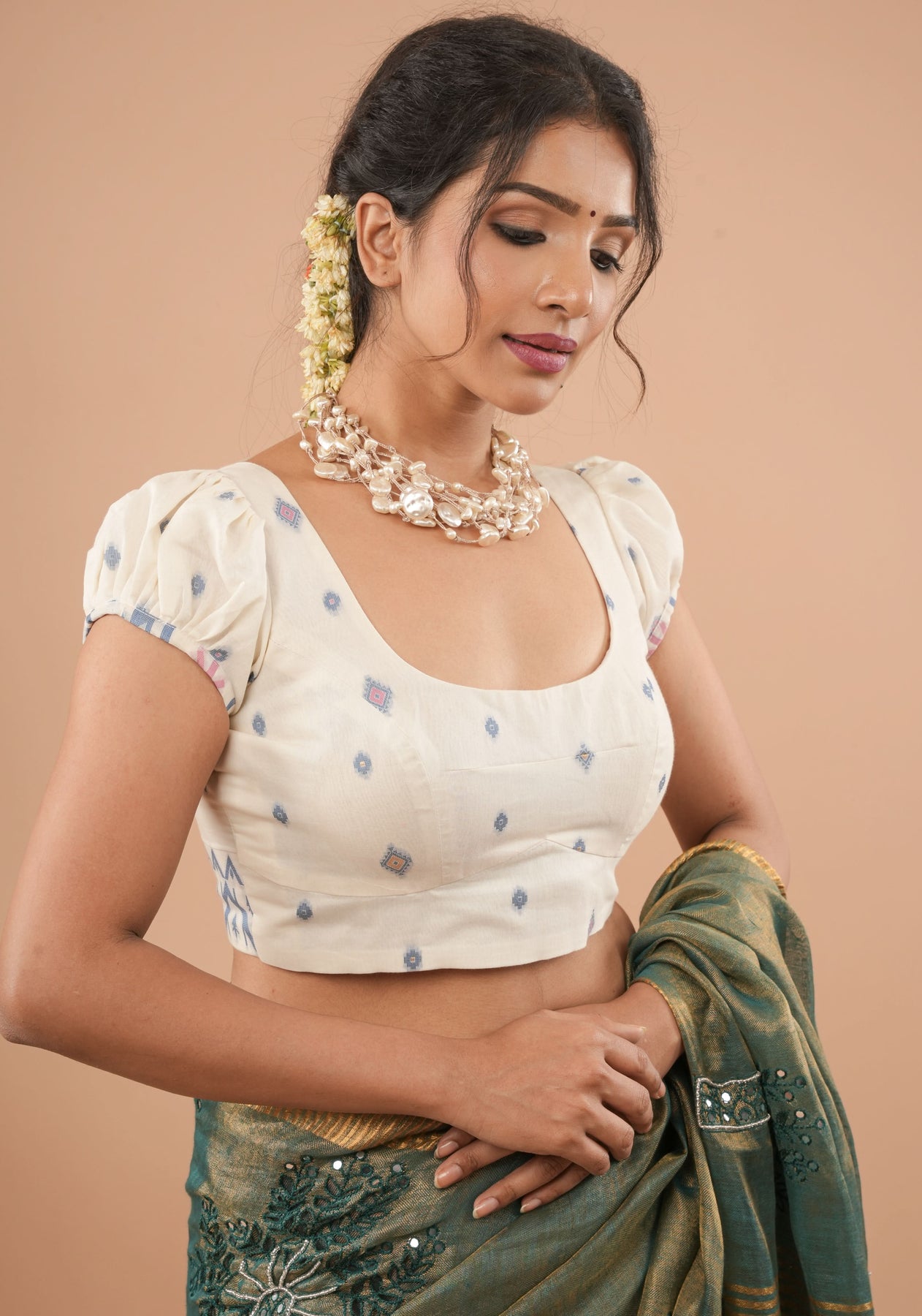 White Jamdani Style Blouse with scoop Neck and Short puff Sleeves