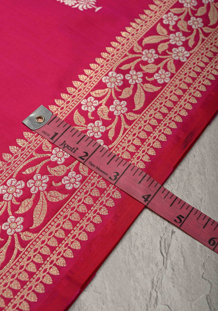 Pinkish Red Pure Banarasi Katan Silk Saree with Floral Buttis and Purple  Zari Border | SILK MARK CERTIFIED
