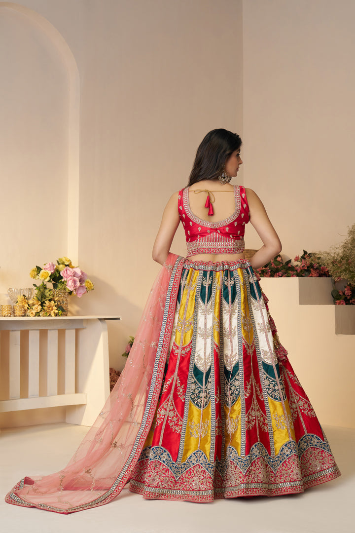 Meherbaan Paiseley Lehengs
