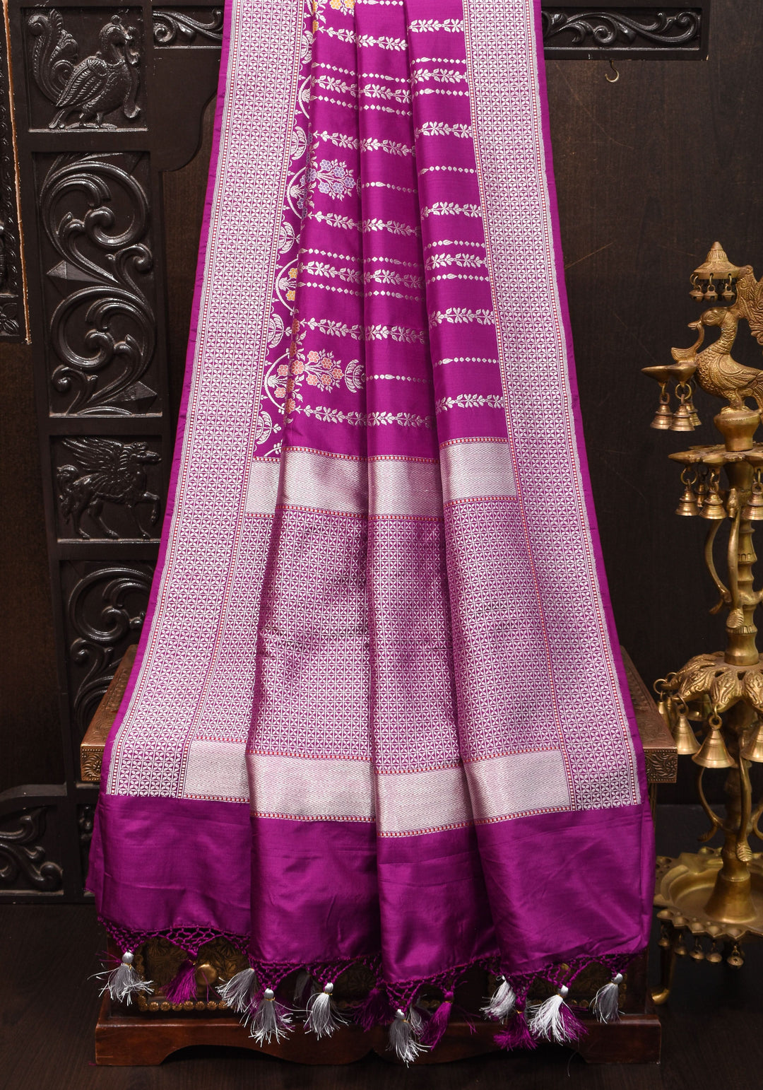 Magenta Exquisite Chandelier Design Grand kadhuwa Meenakari Banarasi Katan Silk Saree  | SILK MARK CERTIFIED