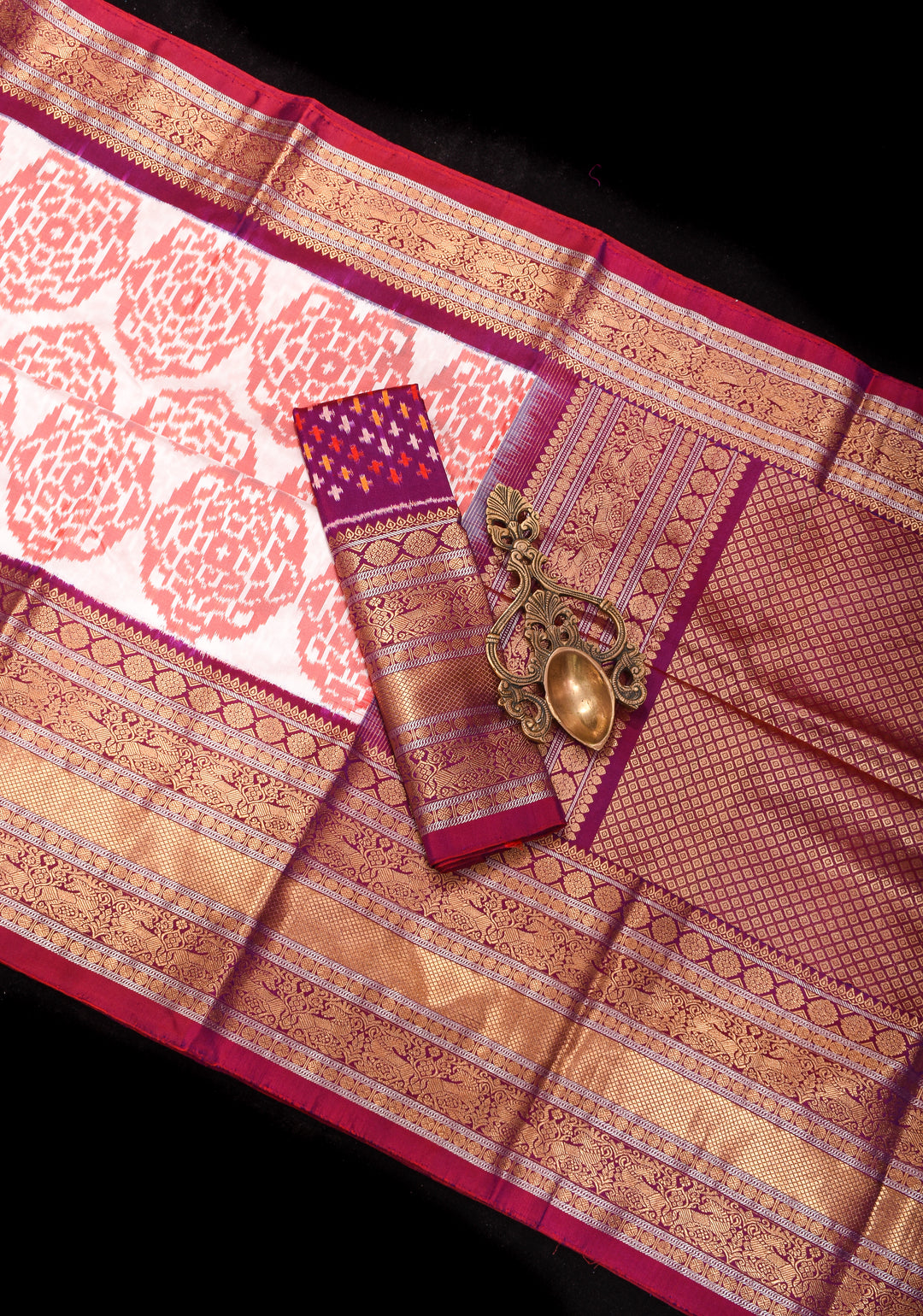 Exquisite White and Peach Ikkat Mandala design Fusion Pure Silk Saree with Gadwal Style Border | SILK MARK CERTIFIED