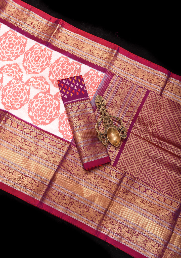 Exquisite White and Peach Ikkat Mandala design Fusion Pure Silk Saree with Gadwal Style Border | SILK MARK CERTIFIED