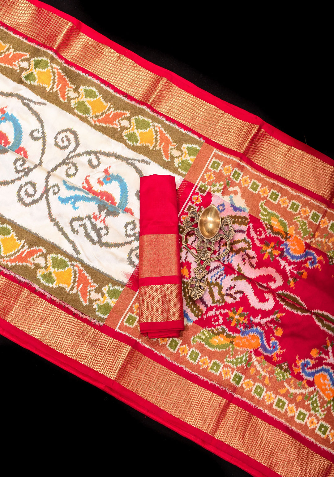 Ivory Ikkat Vanasingaram ikkat Silk Saree with Panel design Red Zari Border | SILK MARK CERTIFIED