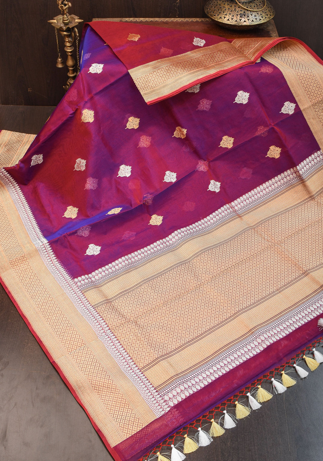 Pure Banarasi Kora Silk Saree in Dual Tone Purple Red with Golden Borders | SILK MARK CERTIFIED
