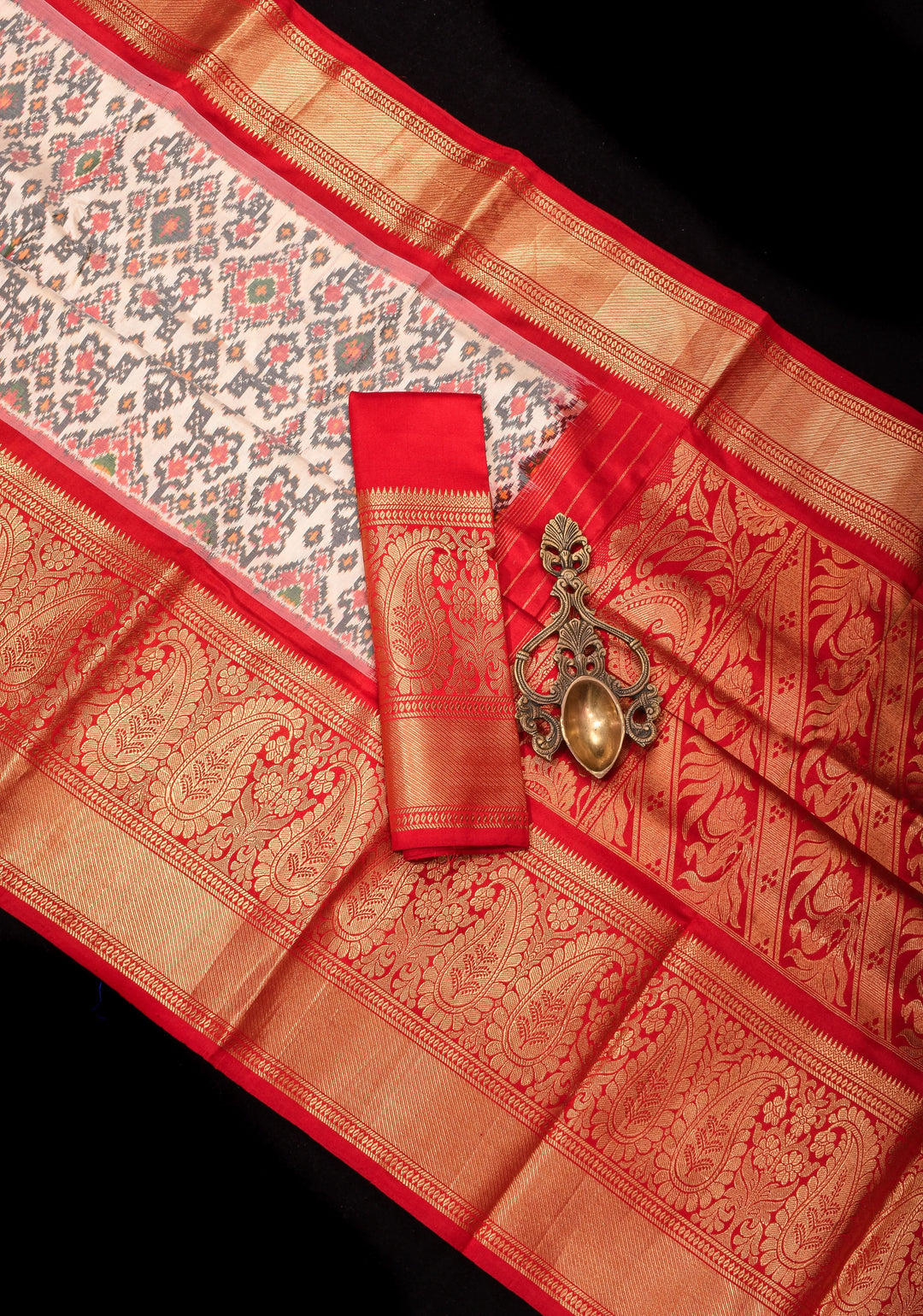 Ikkat Patola Kanjivaram Fusion Pure Silk Saree in Ivory and Red with Zari Border | SILK MARK CERTIFIED