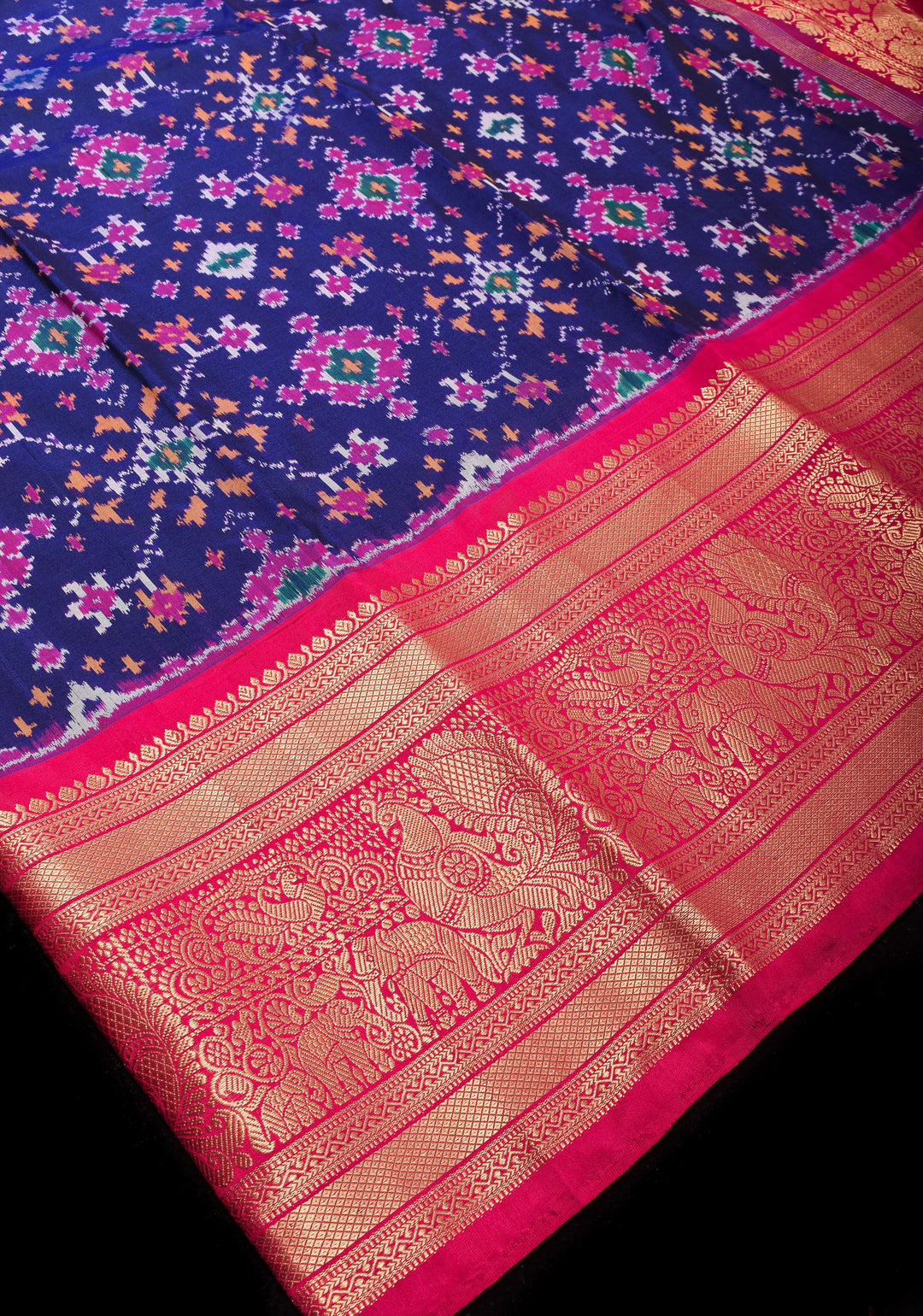 Ikkat Handwoven Silk Cotton Saree in Cream and Pink outlet | Sarees By Shobitam