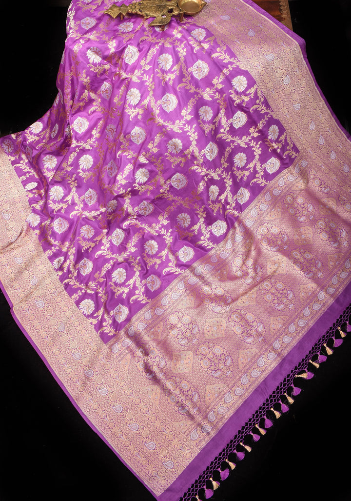 Lavender tone Exquisite Banarasi Katan Silk saree with Florals Alfi Jaal  | SILK MARK CERTIFIED