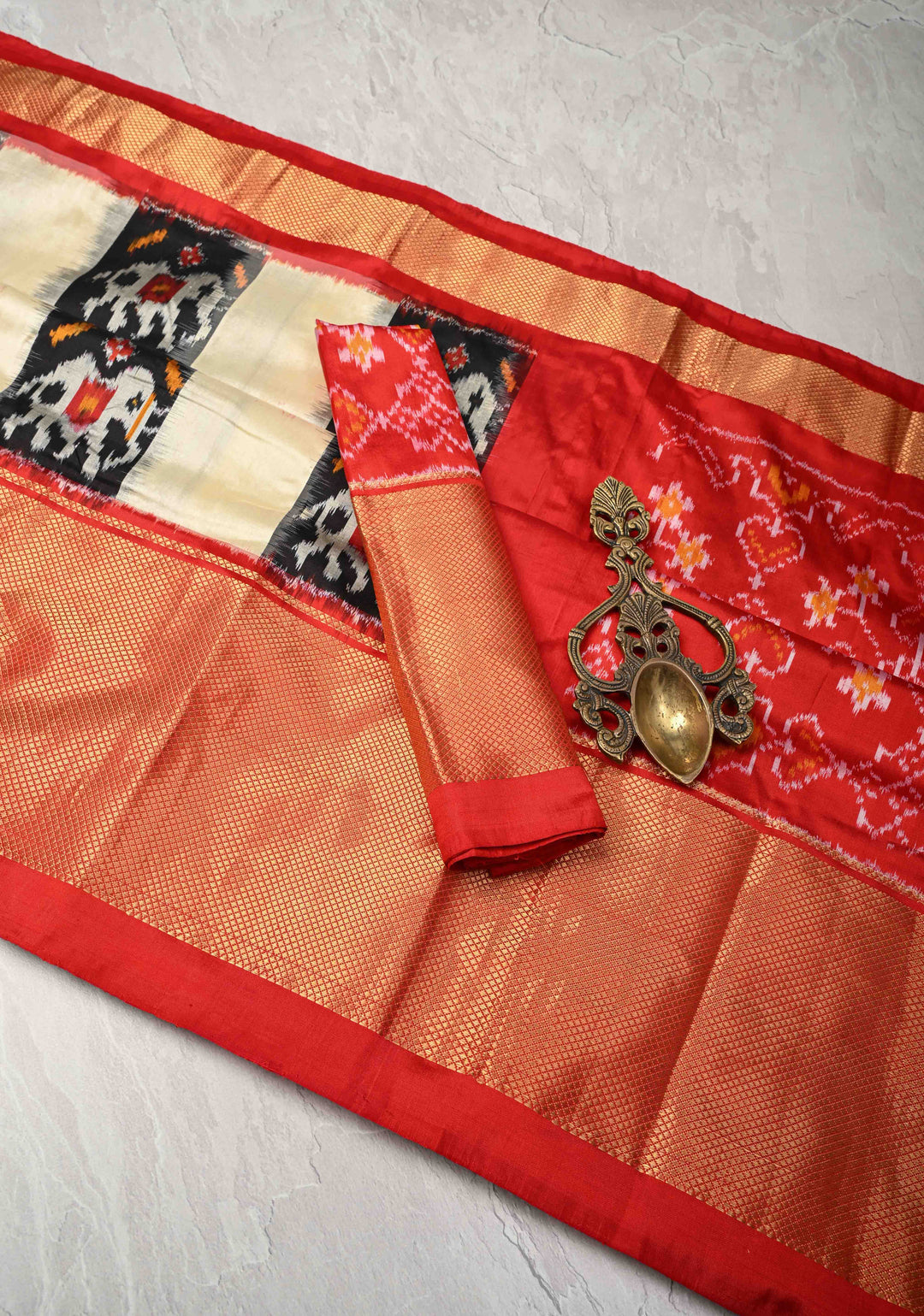 Multicolor Pochampally Ikkat Pure Silk Saree with Checkerboard Pattern and Zari Border | SILK MARK CERTIFIED