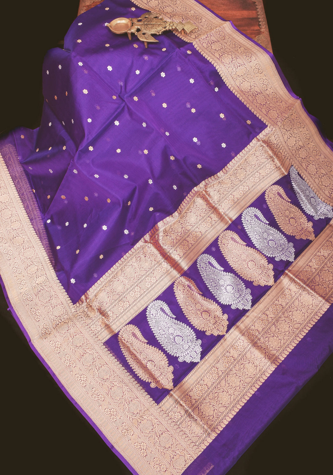 Banarasi Katan Silk Saree with Kadhuwa Weaving In Dark orders Magenta Purple With Two Tone Zari Sona Rupa Pallu And Border.