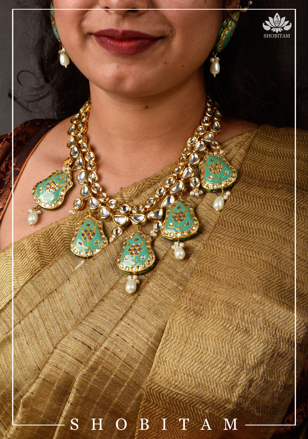 Statement Kundan hotsell and Lacquer Jewelry Set in Black and Gold | Shobitam Jewelry